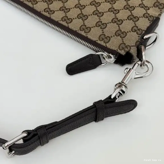 First bag ru Gucci B shoulder bag medium 0629